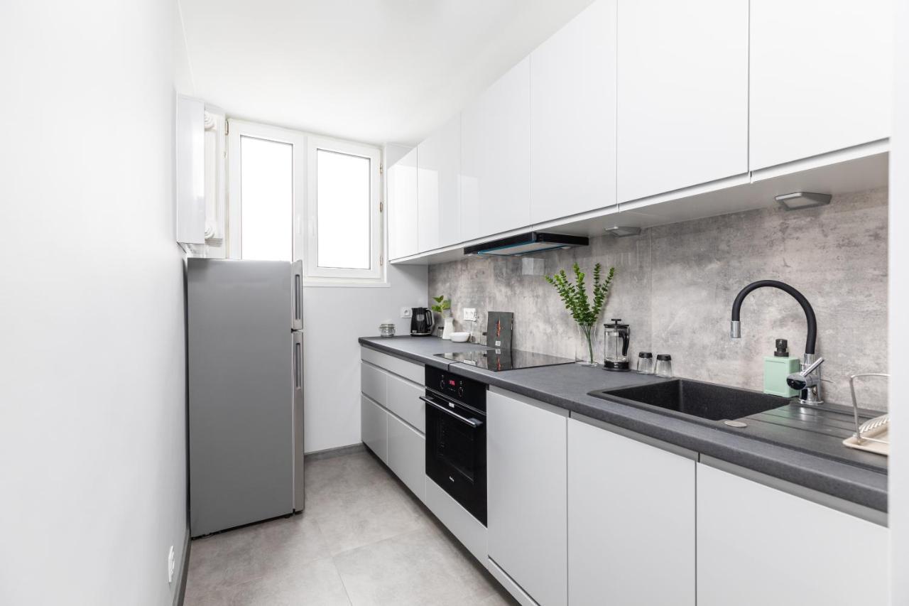 Superapart Siedlecka 1 Warszawa